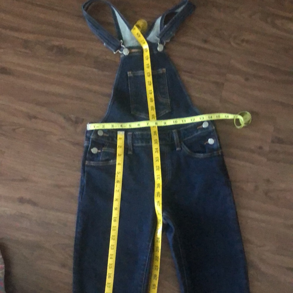 Levi’s Dark Denim Bib Jeans Overalls XS - Picture 9 of 10